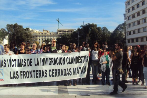 Caravana a la frontera de Ceuta. Alto al racismo