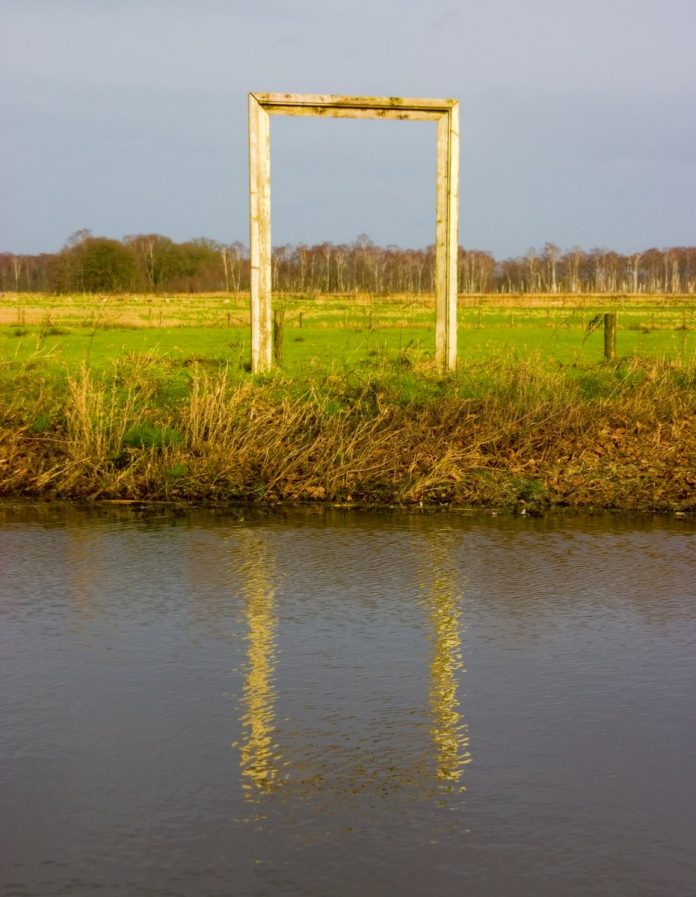 open-door-situation-1379676