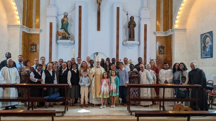 4AACDBD9-883B-4B3A-A8E9-B379BE9FD1FD