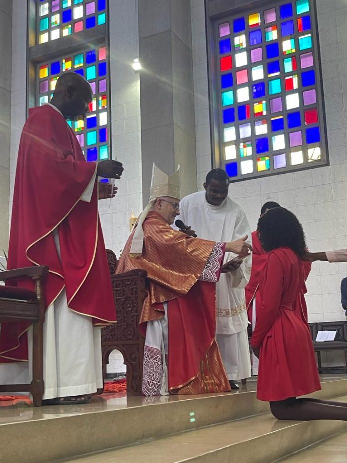 FBEC592B-A28A-4C59-B661-A9A54CCEBC1C