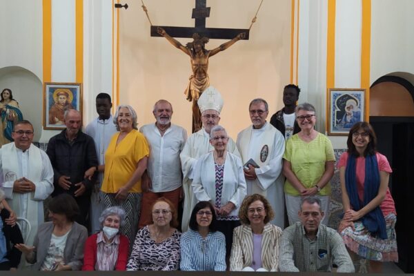 Ser testigos vivos de comunión según Dios