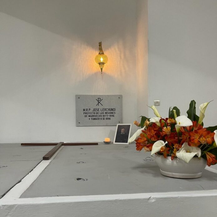 20240308 Detalle tumba