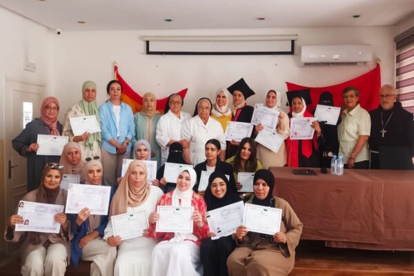 Satisfacción y celebración en el Centro Baraka al final del curso